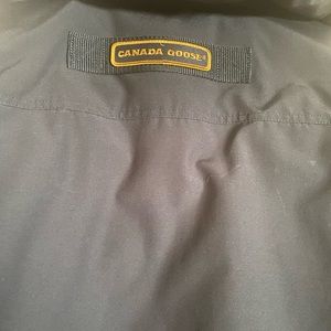 Like New Men’s XL Canada Goose. Worn once!
